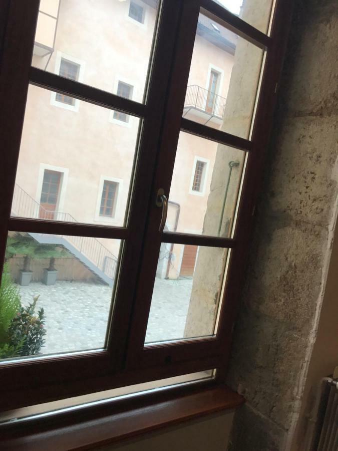 La Perle De La Vieille Ville D'Annecy Apartment ภายนอก รูปภาพ